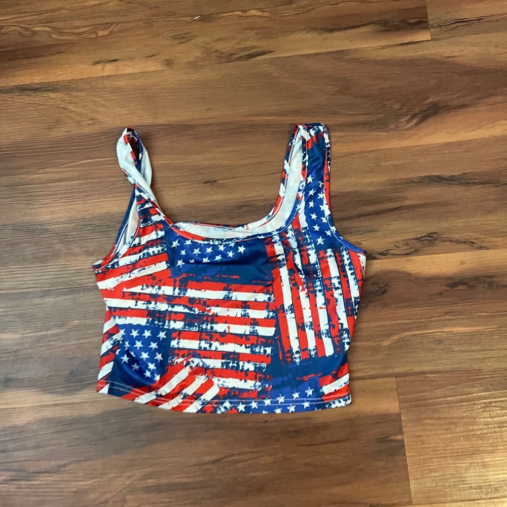 Women’s crop top